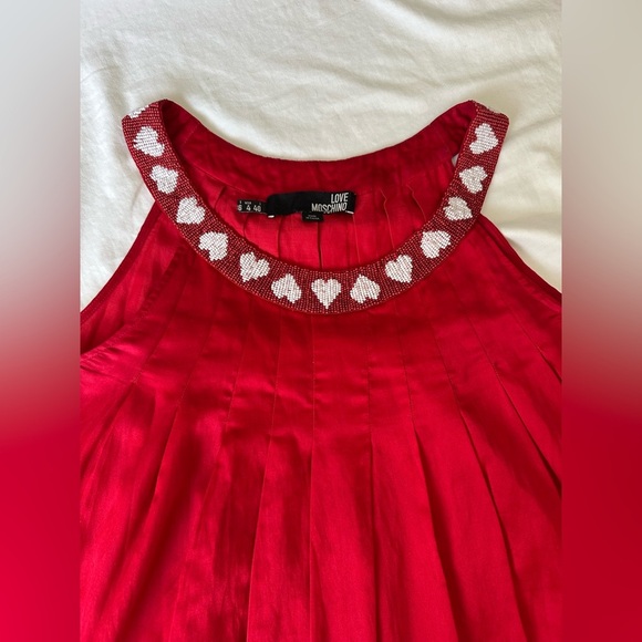 Moschino beaded heart Embellished Top with bib collar satin fabric with size 4 - Picture 6 of 6